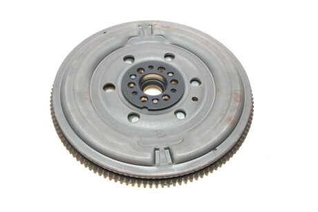 Двухмассовый (демпферный) маховик luk 415015310