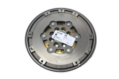 Двухмассовый (демпферный) маховик luk 415016110