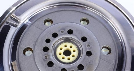 Двухмасовий (демпферний) маховик luk 415020510