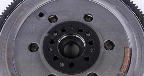 Двухмасовий (демпферний) маховик luk 415026110