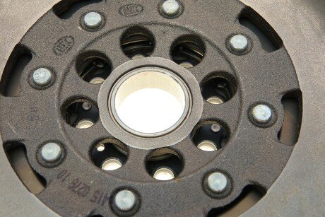 Двухмасовий (демпферний) маховик luk 415027610