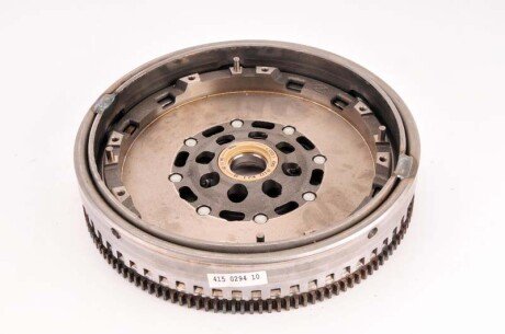 Двухмасовий (демпферний) маховик luk 415029410