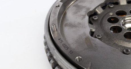 Двухмасовий (демпферний) маховик luk 415032510