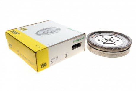 Двухмасовий (демпферний) маховик luk 415040610 на Бмв Х3 е83