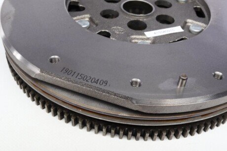 Двухмасовий (демпферний) маховик luk 415040910