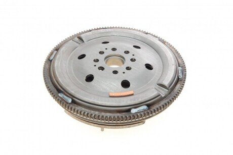 Двухмассовый (демпферный) маховик luk 415041210