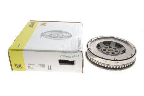 Двухмасовий (демпферний) маховик luk 415042910