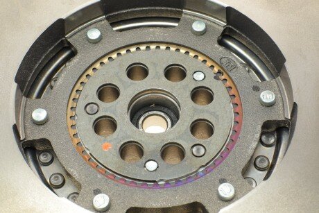 Двухмасовий (демпферний) маховик luk 415080810