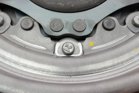 Комплект зчеплення в зборі luk 415073209