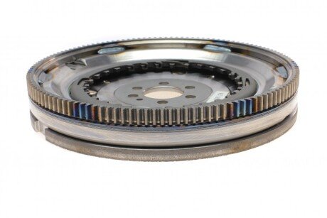 Комплект сцепления в сборе luk 415090009