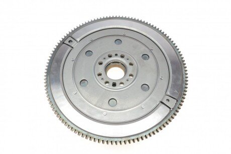 Комплект сцепления в сборе luk 415091309