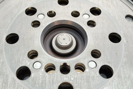 Комплект сцепления в сборе luk 415096910