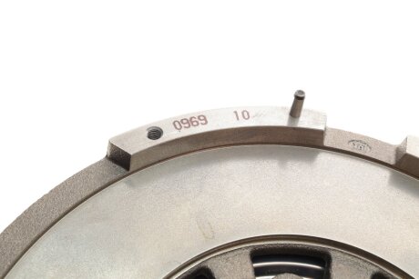 Комплект сцепления в сборе luk 415096910