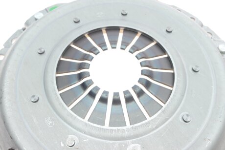 Комплект сцепления в сборе luk 600002500