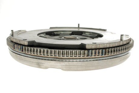 Комплект сцепления в сборе luk 600017200