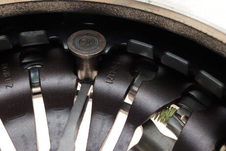 Комплект сцепления в сборе luk 600020100