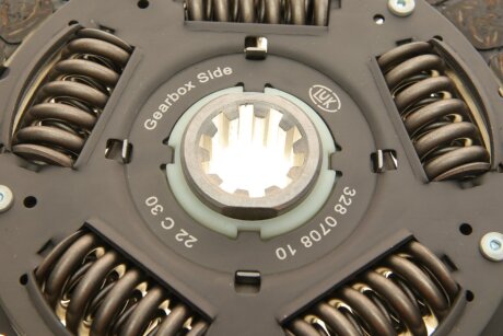 Комплект сцепления в сборе luk 600027400