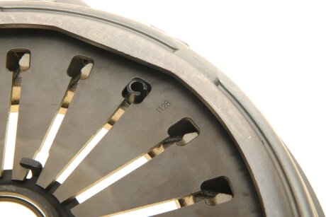 Комплект сцепления в сборе luk 600027400