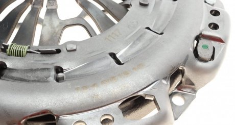 Комплект сцепления в сборе luk 600029100