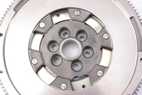 Комплект зчеплення в зборі luk 600029500