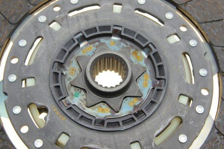 Комплект зчеплення в зборі luk 600031600