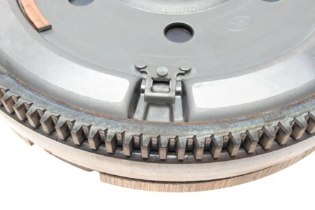 Комплект сцепления в сборе luk 600033500