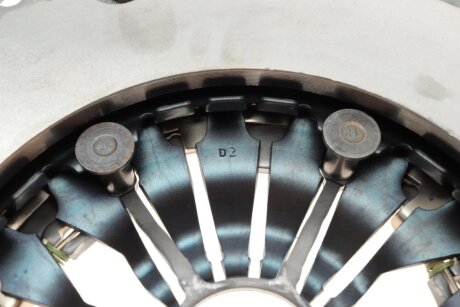 Комплект сцепления в сборе luk 600033500