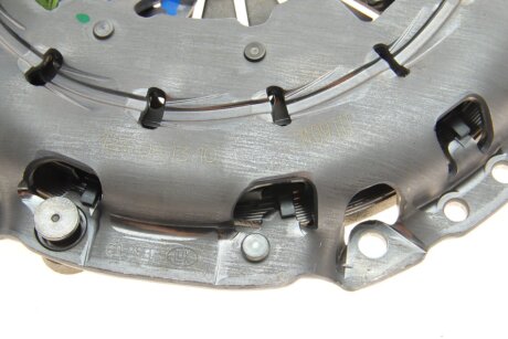 Комплект сцепления в сборе luk 600034000