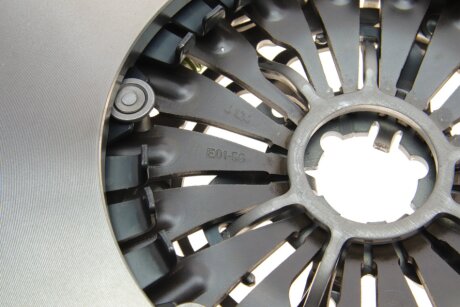 Комплект сцепления в сборе luk 600034200