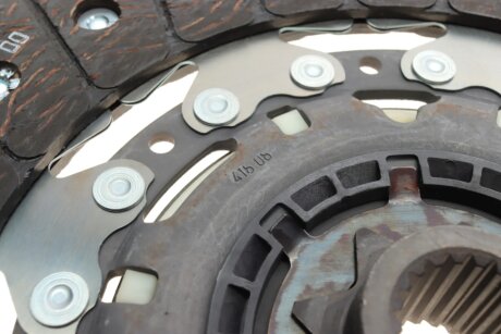 Комплект сцепления в сборе luk 600035200