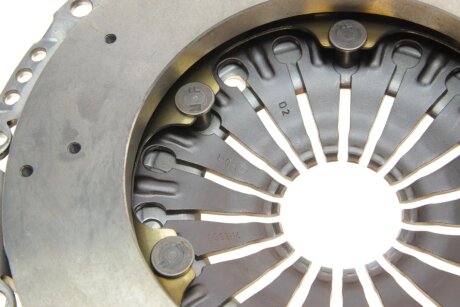 Комплект сцепления в сборе luk 600035500