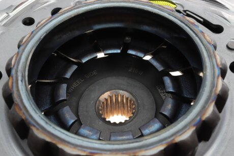 Комплект сцепления в сборе luk 602000300