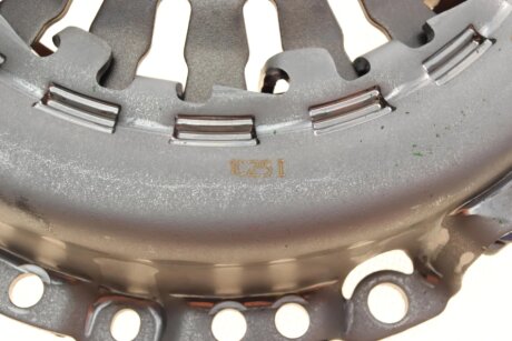 Комплект зчеплення в зборі luk 620326822