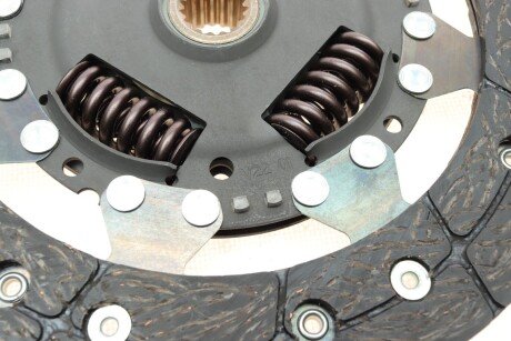 Комплект сцепления в сборе luk 622322633