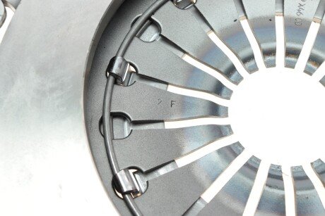 Комплект сцепления в сборе luk 622322633