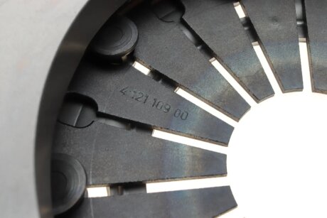 Комплект зчеплення в зборі luk 623304960