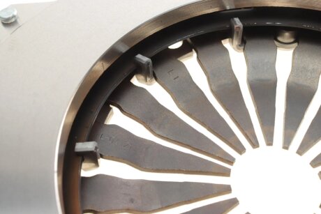 Комплект сцепления в сборе luk 623324134