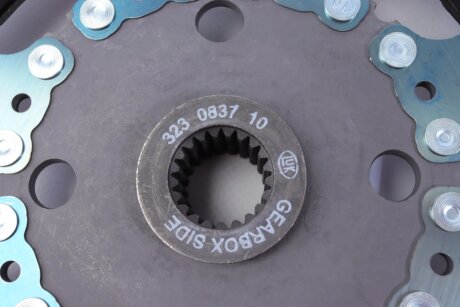 Комплект сцепления в сборе luk 623370109