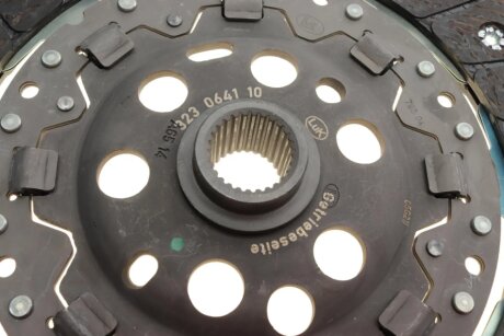 Комплект зчеплення в зборі luk 623376000