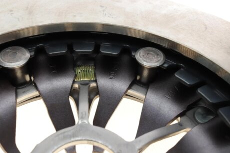 Комплект зчеплення в зборі luk 623376000