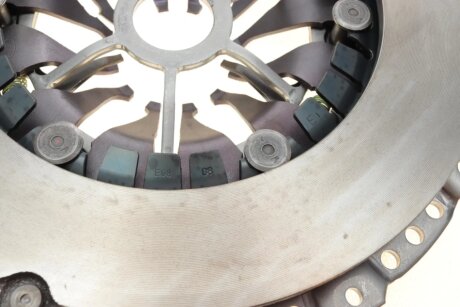 Комплект зчеплення в зборі luk 623376000