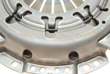 Комплект зчеплення в зборі luk 624202400