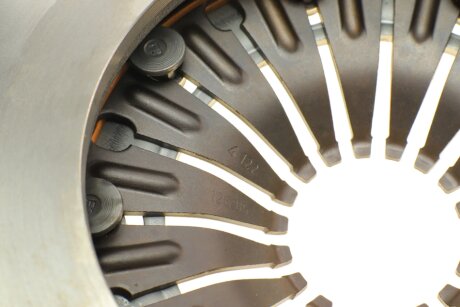 Комплект сцепления в сборе luk 624239100