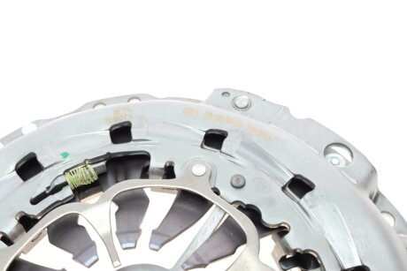 Комплект зчеплення в зборі luk 624307500