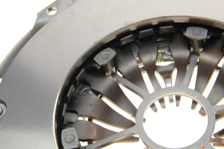 Комплект зчеплення в зборі luk 624338309