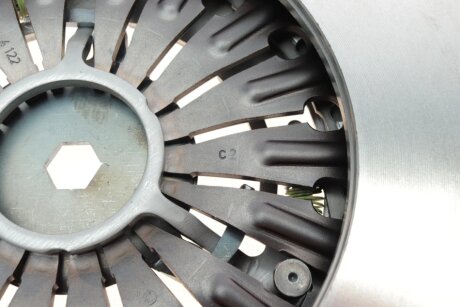 Комплект сцепления в сборе luk 624372600