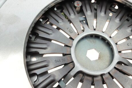 Комплект сцепления в сборе luk 624372600