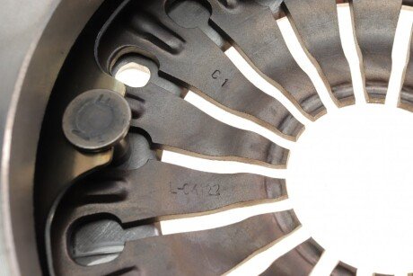 Комплект сцепления в сборе luk 624375609