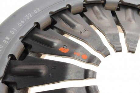 Комплект зчеплення в зборі luk 624376109