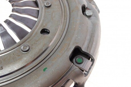 Комплект сцепления в сборе luk 624403909